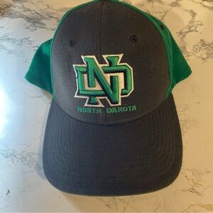 North Dakota Cap in Green and Black